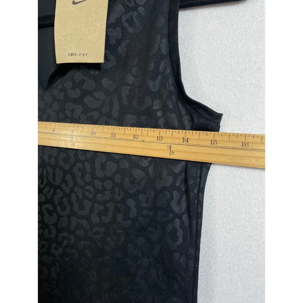 Nike Dri Fit Women Golf Sleeveless Top‎ XS Black Leopard Print Athletic Shirt